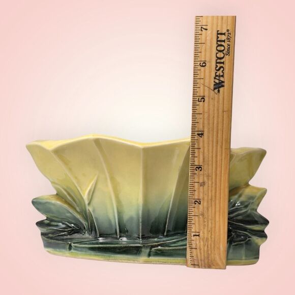 Vintage McCoy Pottery Lotus Yellow Green Planter 7” x 4” - Picture 9 of 10